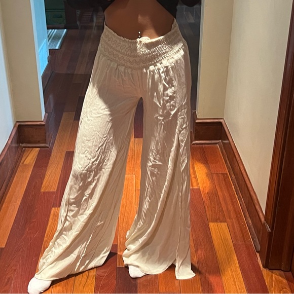 Sincerely Jules Pants Gauze Split Leg High Rise Smocked Waist Small - Picture 3 of 4